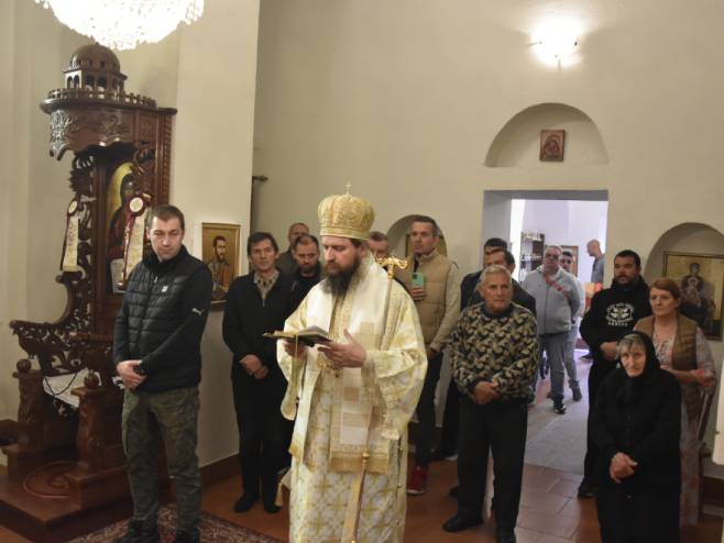 Епископ Сергије у Манастиру Рмањ (Фото: eparhijabihackopetrovacka.org) - 