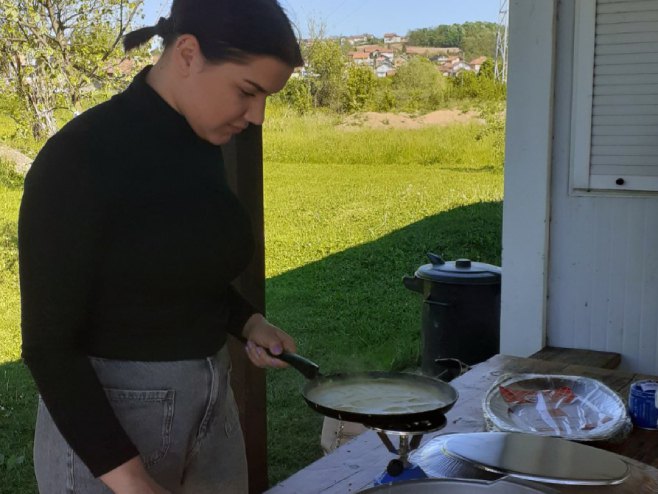 Хуманитарна акција "Палачинка из блока" Хуманитарна акција "Палачинка из блока" - Фото: СРНА