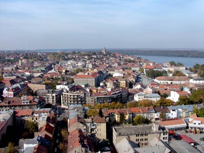 Земун (Фото:mapio.net) Земун (Фото:mapio.net) -