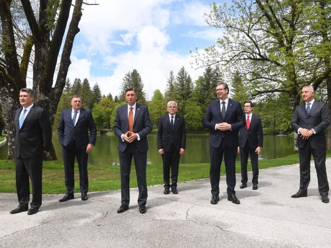 Лидери земаља западног Балкана (фото: instagram.com/buducnostsrbijeav) Лидери земаља западног Балкана (фото: instagram.com/buducnostsrbijeav) -