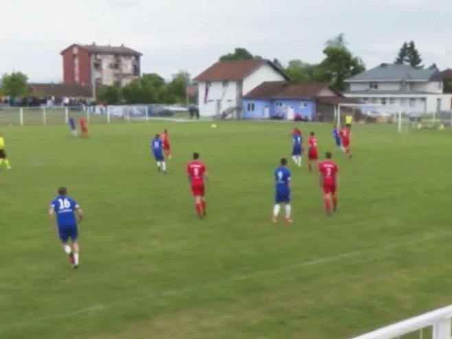 Фудбалери Омарске - Фото: РТРС