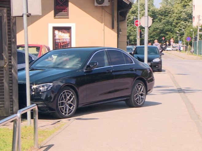 Евидентирано око 34.000 прекршаја непрописног паркирања возила