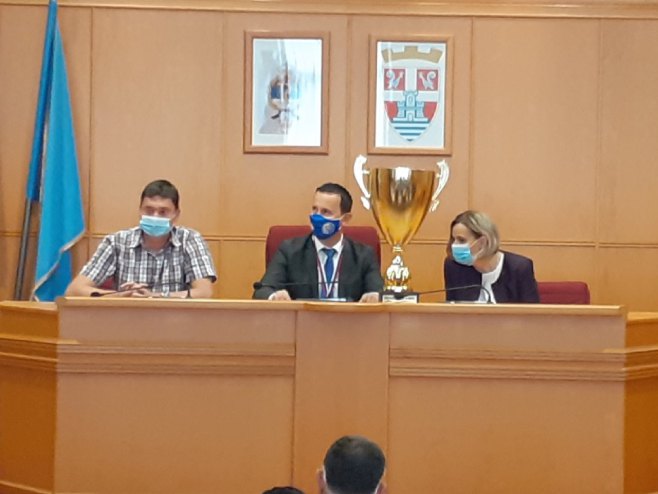Мирко Ђурић угостио фудбалере и руководство ФК Леотар Мирко Ђурић угостио фудбалере и руководство ФК Леотар - Фото: РТРС