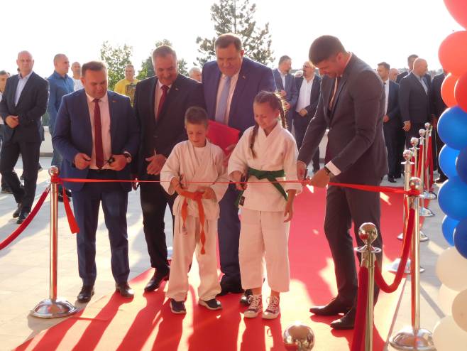 Otvaranje sportske dvorane u Istočnom Sarajevu (foto: SRNA)