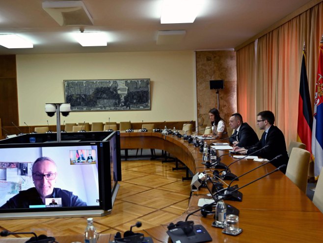 Вулин разговарао са Нојем Вулин разговарао са Нојем - Фото: СРНА