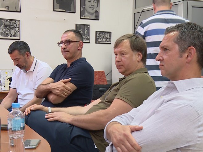 Прије 30 година рукометаши Борца освојили ИХФ Куп Прије 30 година рукометаши Борца освојили ИХФ Куп - Фото: РТРС