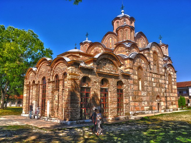 Manastir Gračanica (Foto: Wikipedia / Sasa Micic) - 