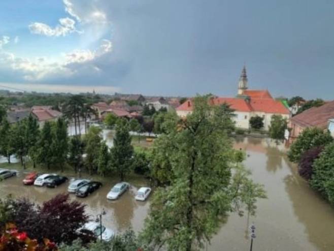 Vršac - poplave (foto: vrsaconline.com) 