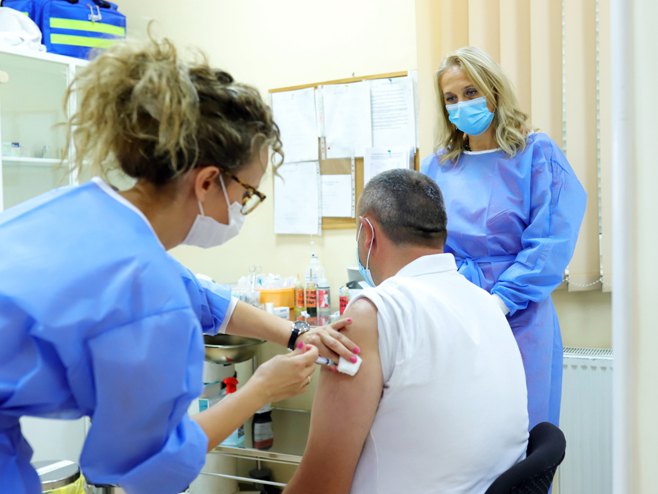 Вакцинација-пункт у Залужанима - Фото: СРНА