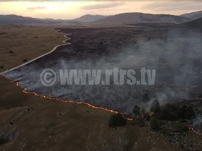 Пожар код Босанског Грахова - Фото: РТРС
