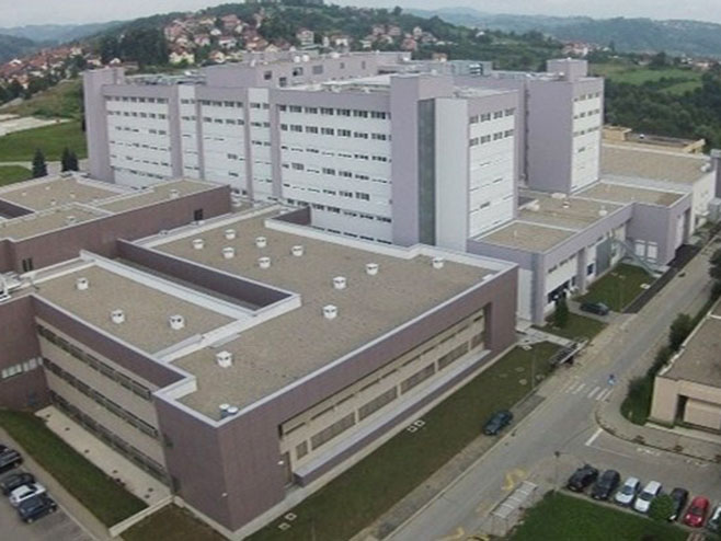 Поново дозвољене посјете пацијентима у УКЦ Српске