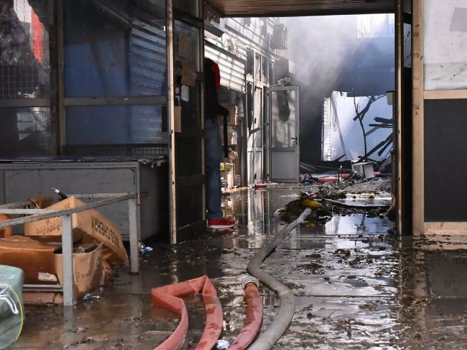 Kineski tržni centar poslije požara (Foto: Sputnik / Lola Đorđević) 