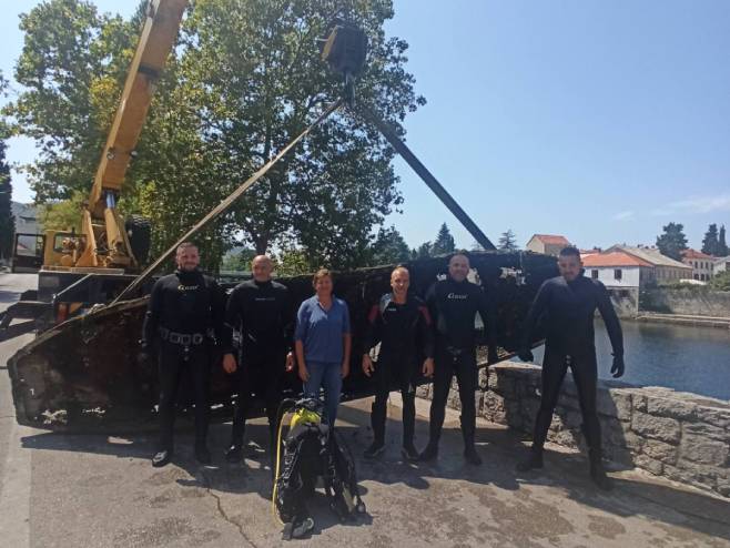 Članovi ronilačkog kluba "Posejdon" (Foto: RTRS)