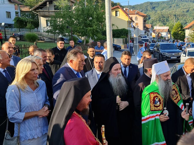 Патријарх Порфирије у Добоју Патријарх Порфирије у Добоју - Фото: РТРС
