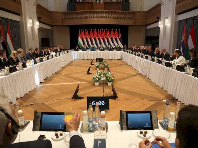 Састанак Владе Србије и Мађарске (Фото: Влада Србије) Састанак Владе Србије и Мађарске (Фото: Влада Србије) -