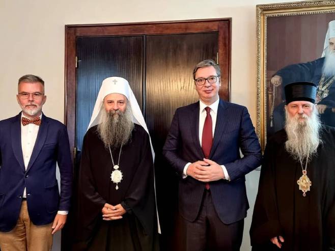 Александар Вучић са патријархом Порфиријем (Фото: instagram.com) Александар Вучић са патријархом Порфиријем (Фото: instagram.com) -
