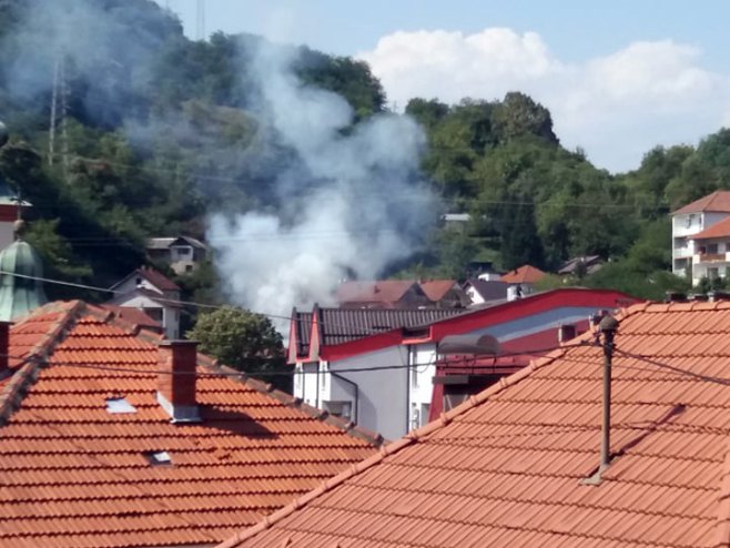 Пожар на породичној кући у Зворнику - Фото: СРНА