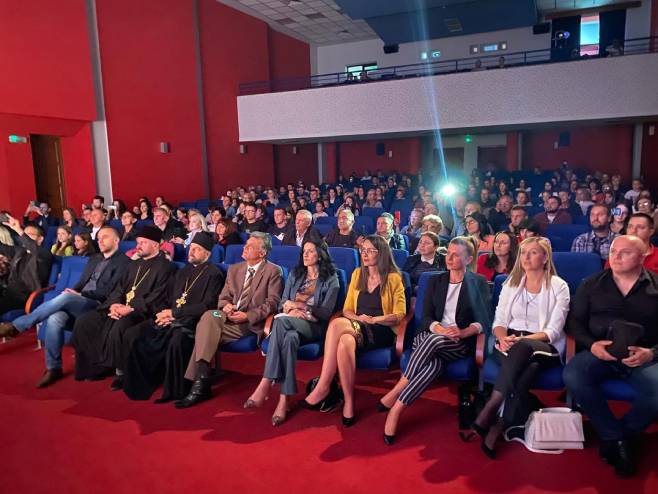 Održana promocija spota Etno ansambla "Uspomene" (foto: RTRS)