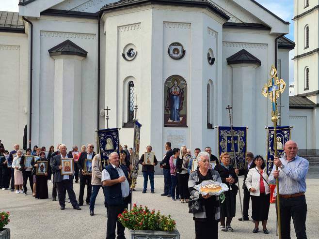 Doboj - svečana litija (Foto: SRNA)