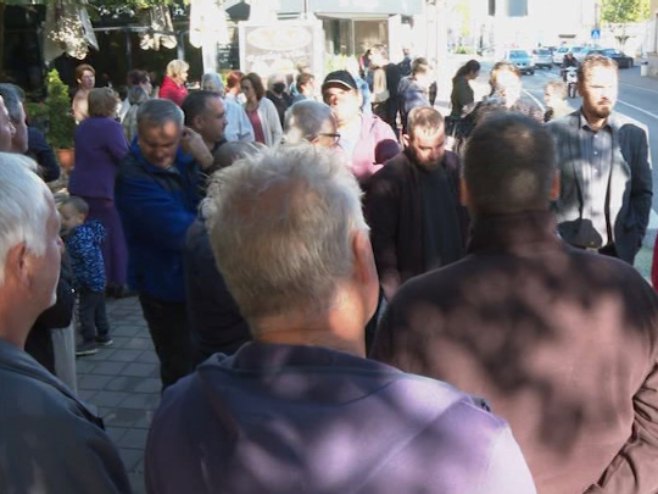 Протести у Санском Мосту Протести у Санском Мосту - Фото: РТРС