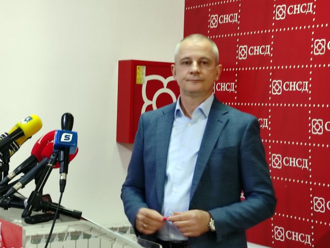 Владимир Лазић Владимир Лазић -