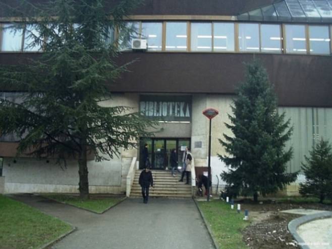 Народна библиотека Бања Лука (Фото: Banjaluka.net) Народна библиотека Бања Лука (Фото: Banjaluka.net) -