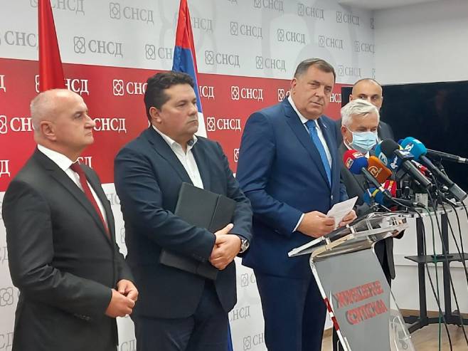 Владајућа коалиција - конференција за новинаре - Фото: РТРС