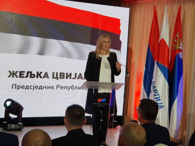 Жељка Цвијановић са представницима Народне партије Српске Жељка Цвијановић са представницима Народне партије Српске - Фото: РТРС
