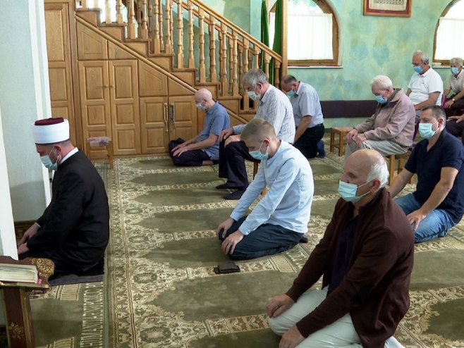 Градска џамија у Прњавору (Фото: РТРС)