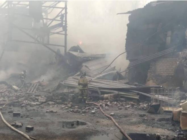 Угашен пожар у Рјазану (Фото: Министарство за ванредне ситуације Русије) - 