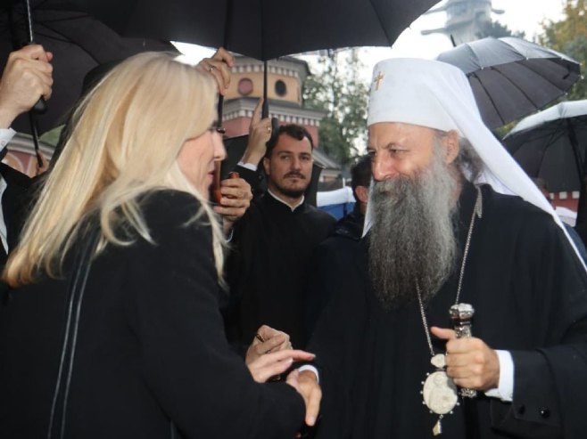 Жељка Цвијановић и патријарх Порфирије Жељка Цвијановић и патријарх Порфирије -