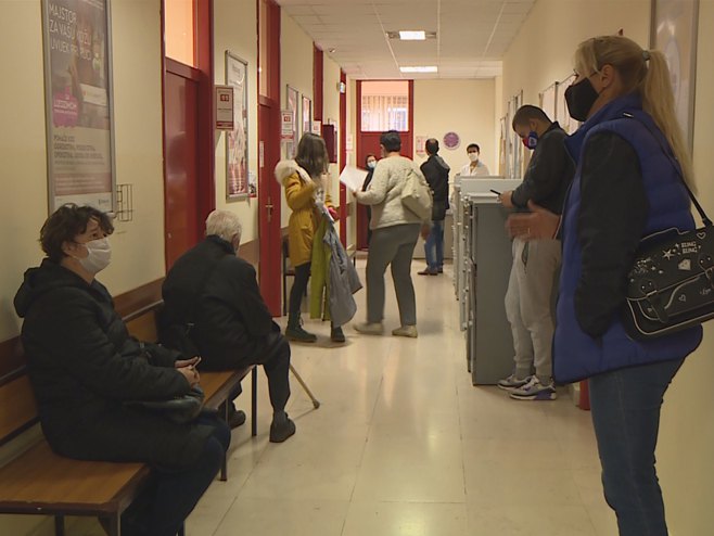 Дом здравља Бањалука: Повећан број акутних респираторних инфекција