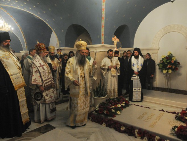 Архијерејска литургија и помен - Фото: ТАНЈУГ