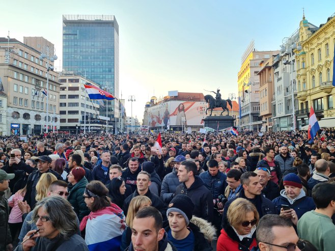 Протест у Загребу против ковид мјера - Фото: Facebook