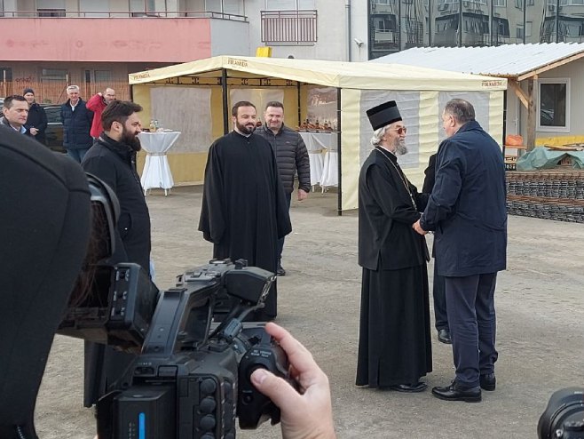 Obilazak gradilišta Rusko-srpskog hrama (Foto: RTRS)