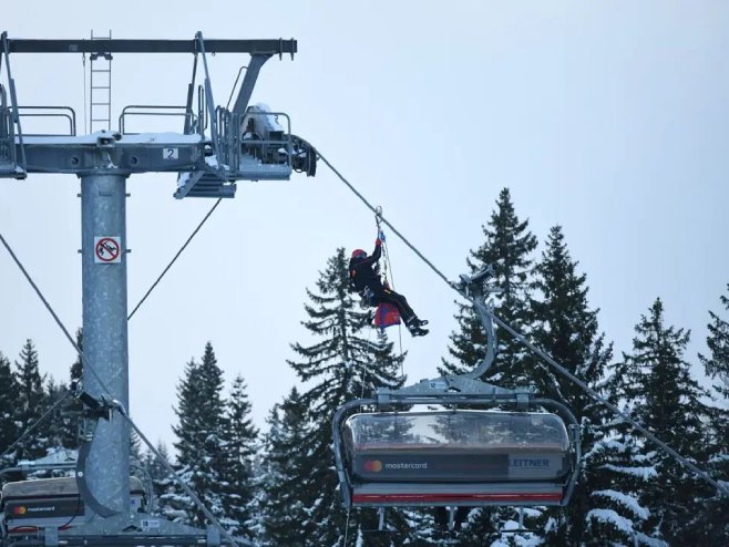 Показна вјежба спасавања на Јахорини (фото: instagram.com/ocjahorina) - 