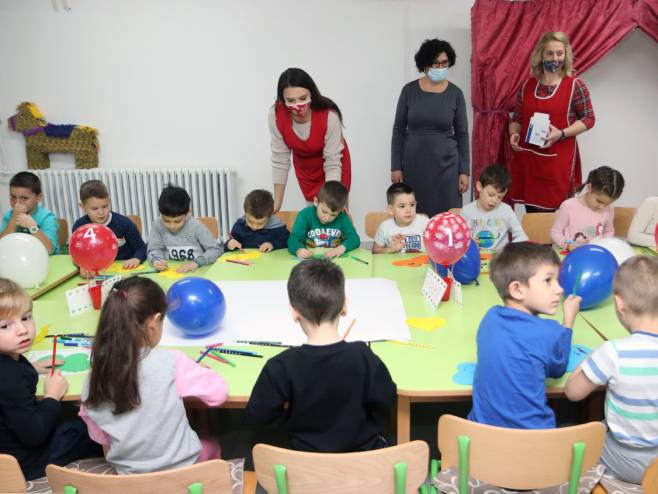 Подршка акцији "С љубављу храбрим срцима" Подршка акцији "С љубављу храбрим срцима" -