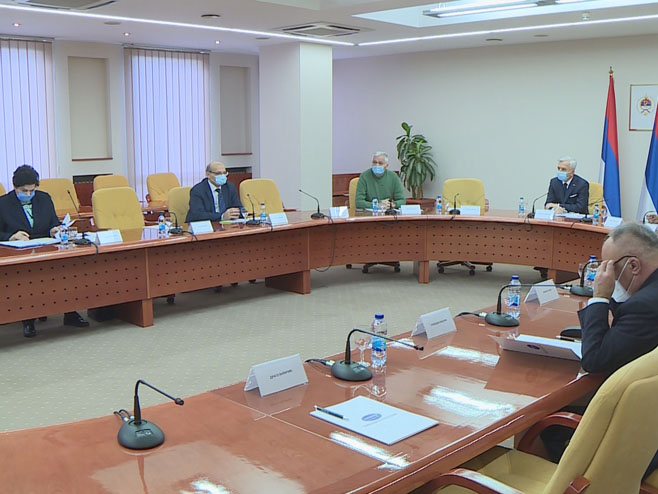 Састанак у Народној скупштини Састанак у Народној скупштини - Фото: РТРС