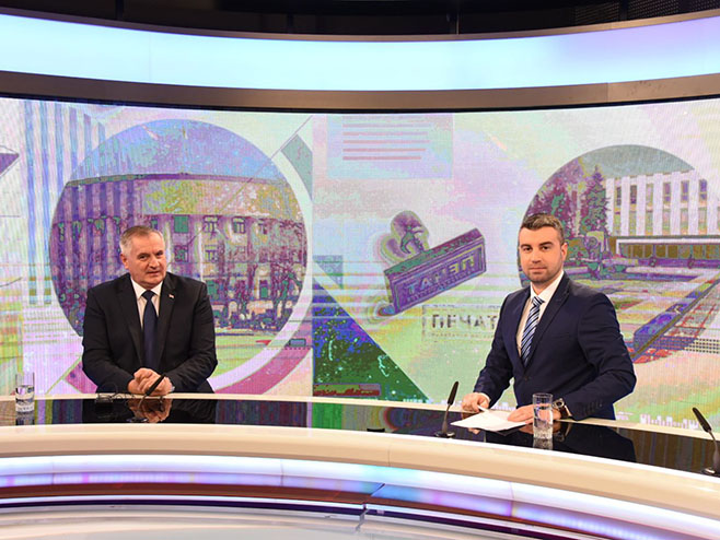 Вишковић у Печату (Фото: @Vlada_Srpske) - 