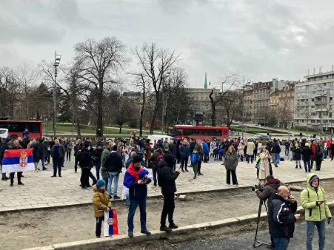 Скуп подршке Новаку Ђоковићу (Фото: Sputnik / Петар Тадић) Скуп подршке Новаку Ђоковићу (Фото: Sputnik / Петар Тадић) -