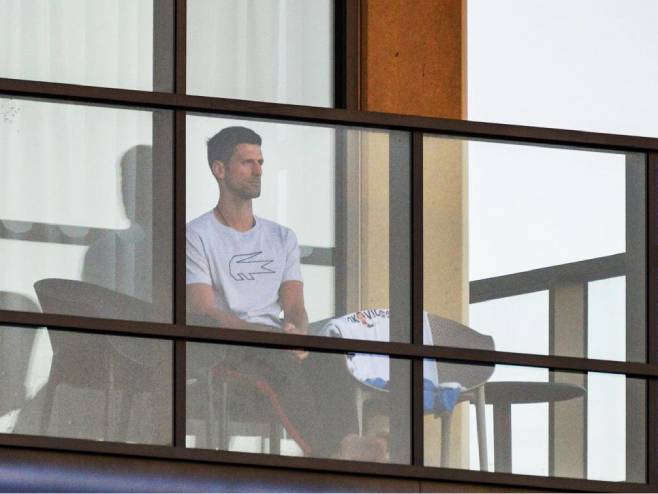 Novak Đoković u hotelu za imigrante u Melburnu (Foto: 
Toronto Star) - 