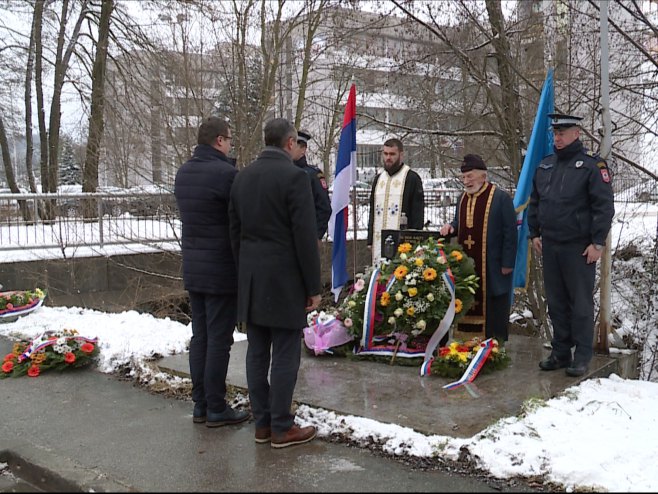 Обиљежено 28 година од погибије Зорана Цвијетића Обиљежено 28 година од погибије Зорана Цвијетића - Фото: СРНА