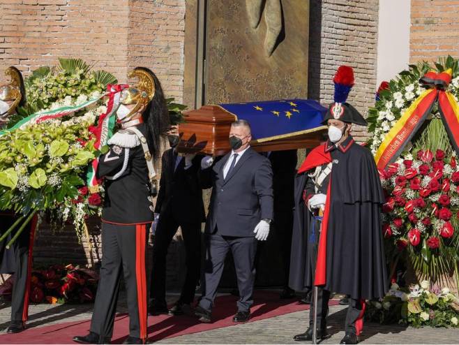 Сахрана Давида Сасолија Сахрана Давида Сасолија - Фото: AP