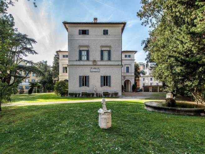 Вила Аурора (Фото: wantedinrome.com) Вила Аурора (Фото: wantedinrome.com) -