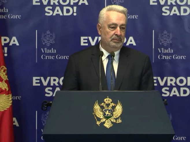 Zdravko Krivokapić (foto: youtube.com / VladaCrneGoreGOVME) - 