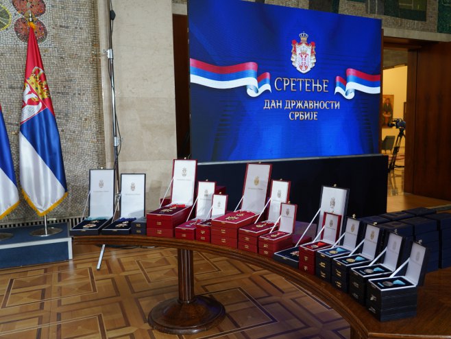 Додјела ордења поводом Дана државности Републике Србије
(Фото:TANJUG/ DRAGAN KUJUNDZIC/ nr) Додјела ордења поводом Дана државности Републике Србије
(Фото:TANJUG/ DRAGAN KUJUNDZIC/ nr) -