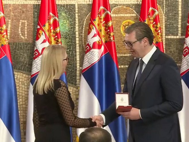 Вучић постхумно одликовао Славка Јовичића (Фото: facebook.com/ watch/novostionline) Вучић постхумно одликовао Славка Јовичића (Фото: facebook.com/ watch/novostionline) - Фото: Screenshot