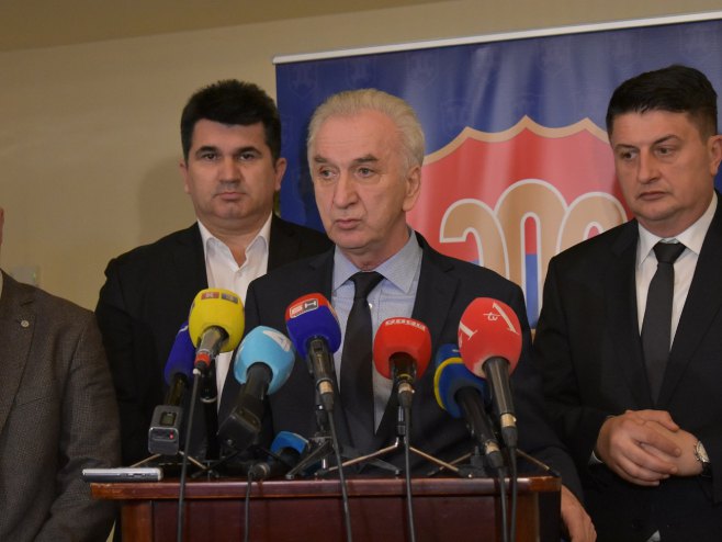Mirko Šarović (foto: SDS) - Mirko Šarović (foto: SDS) -