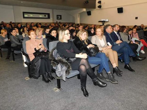 Пале: Збирка поезије - Фото: СРНА