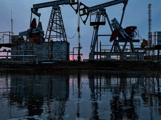 Нафта (Фото:Sputnik / Maksim Bogodvid / ) - 